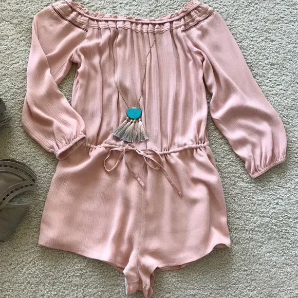 Lucca Couture Meg Off The Shoulder Romper - Picture 2 of 6